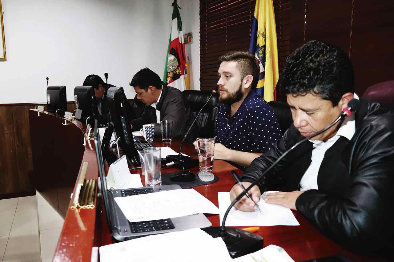 Mesa directiva del Concejo de Sogamoso, que abrió convocatoria para concurso de elección de personero.