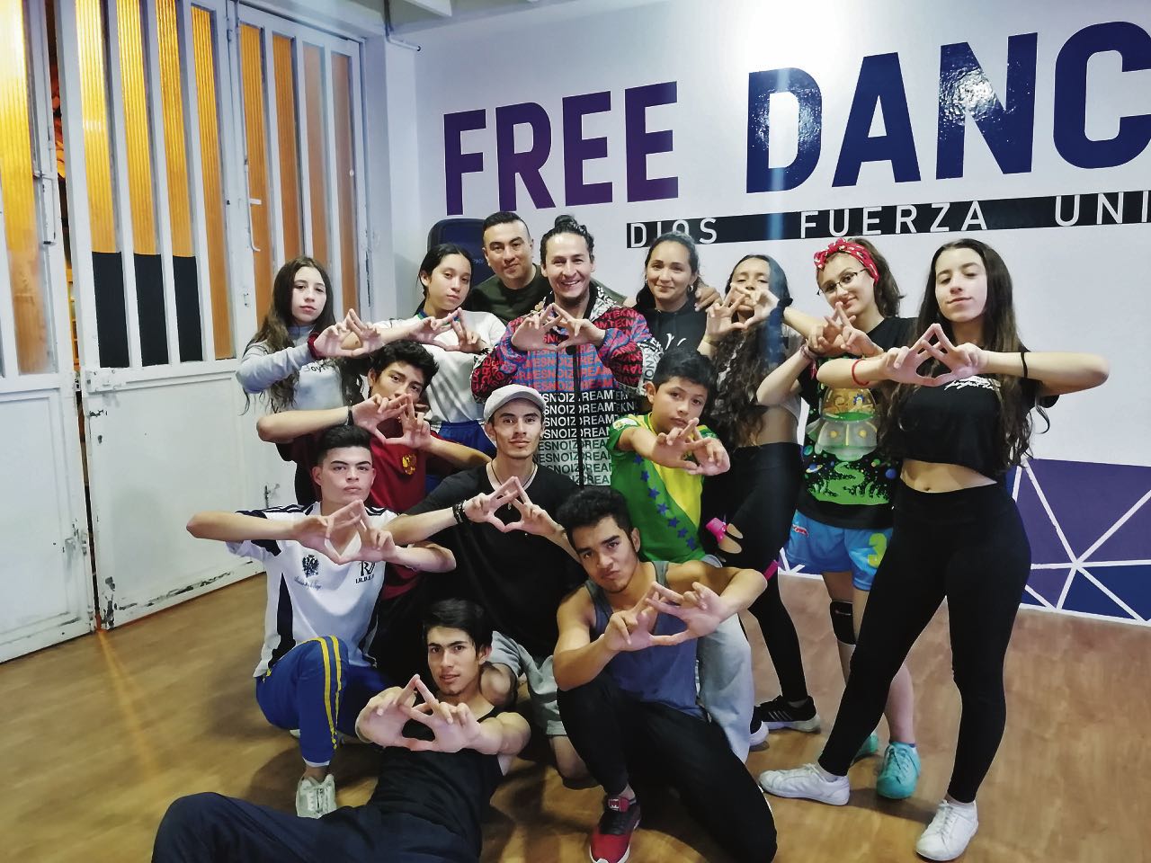 El grupo de 23 deportistas de la Academia Free Dance de Tunja competirá en Puerto Vallarta (México).