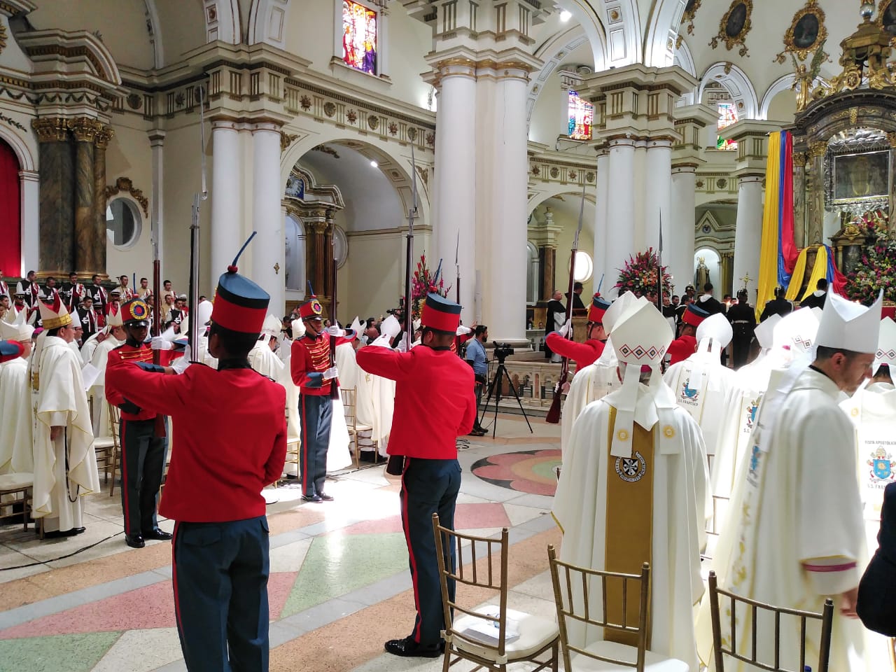 (Galería) Así se vio el primer día de celebración del Centenario de la Virgen de Chiquinquirá 10