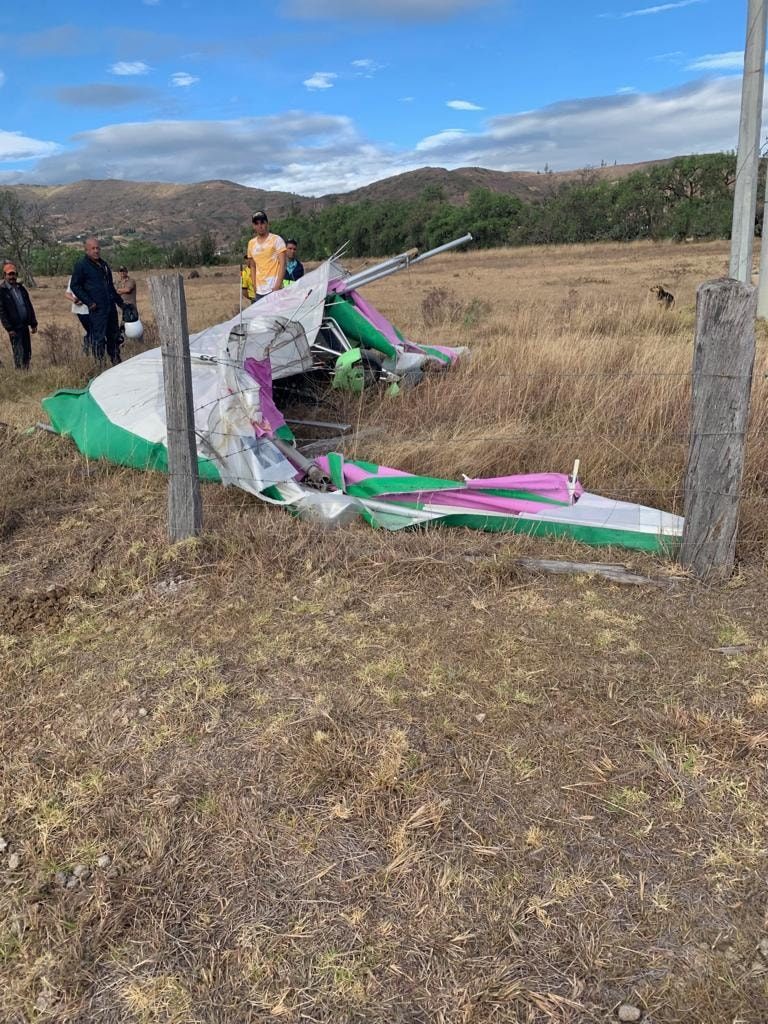 Avión Ultraliviano cae en Villa de Leyva