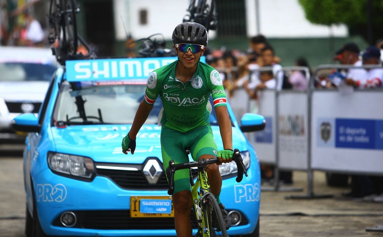 El corredor Jefferson Ruiz (Boyacá Raza de Campeones) ganó ayer la etapa reina de la Vuelta al Porvenir.