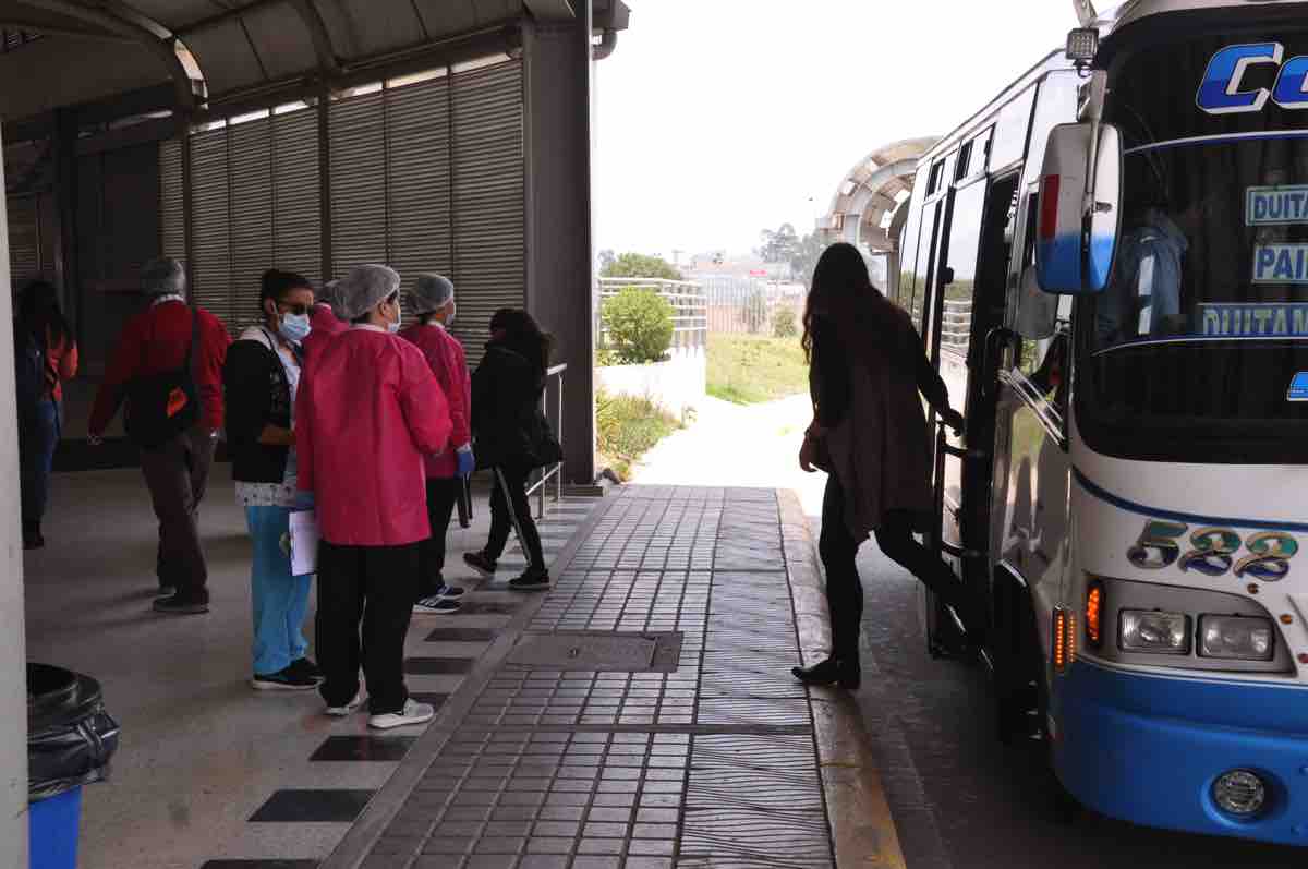 El transporte intermunicipal de pasajeros empieza a moverse en Boyacá #LaEntrevista 3