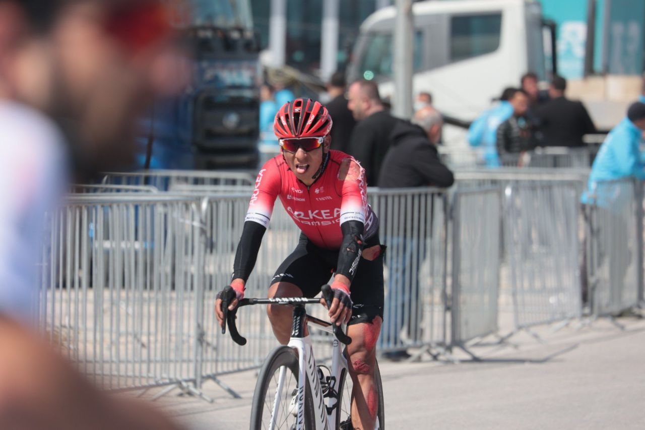 Lo que se sabe de la fuerte caída de Nairo en la segunda etapa de la Vuelta a Turquía 1