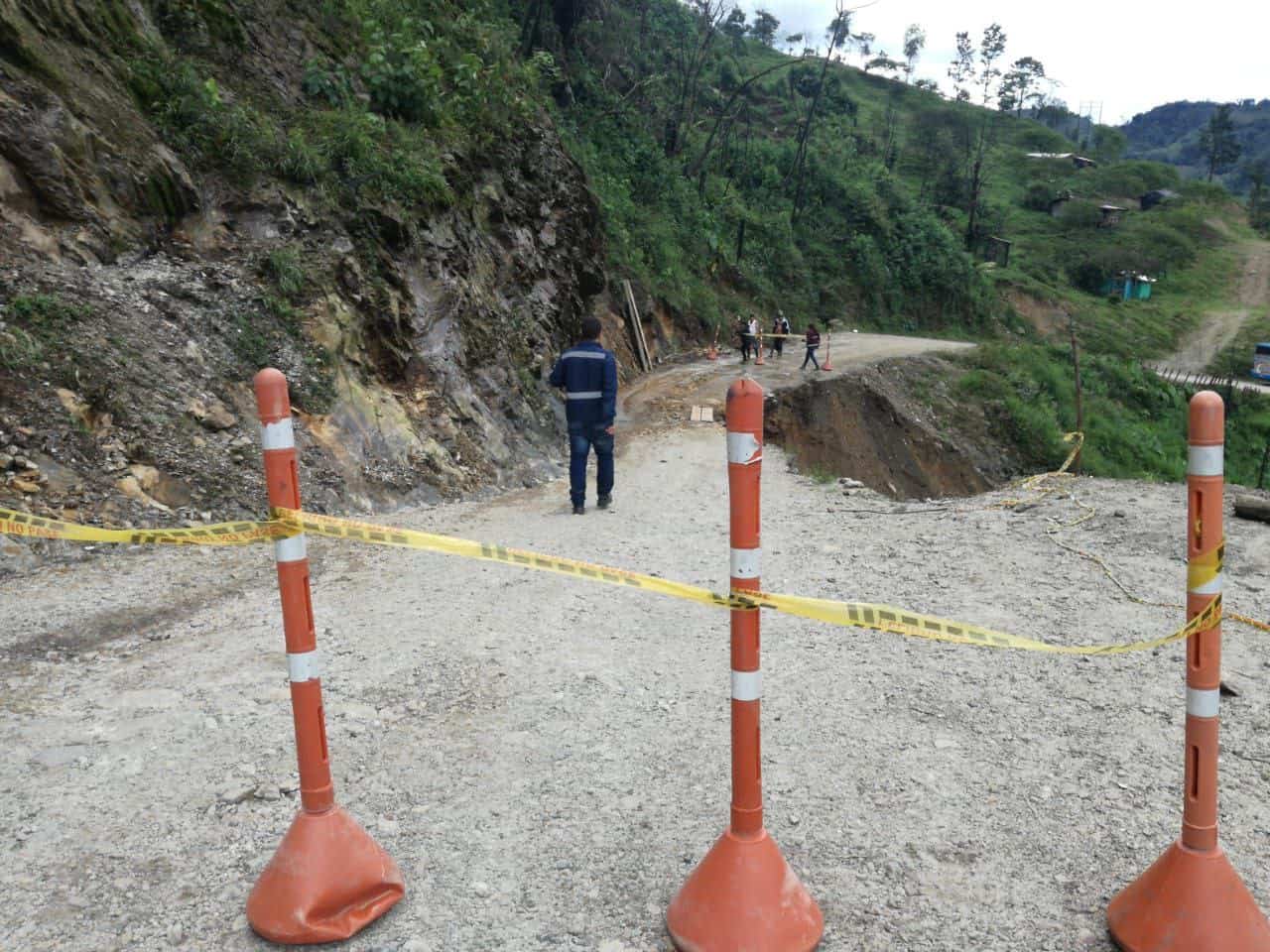 Cerrada carretera de La Soberanía, que atraviesa Cubará, por pérdida de la banca 1