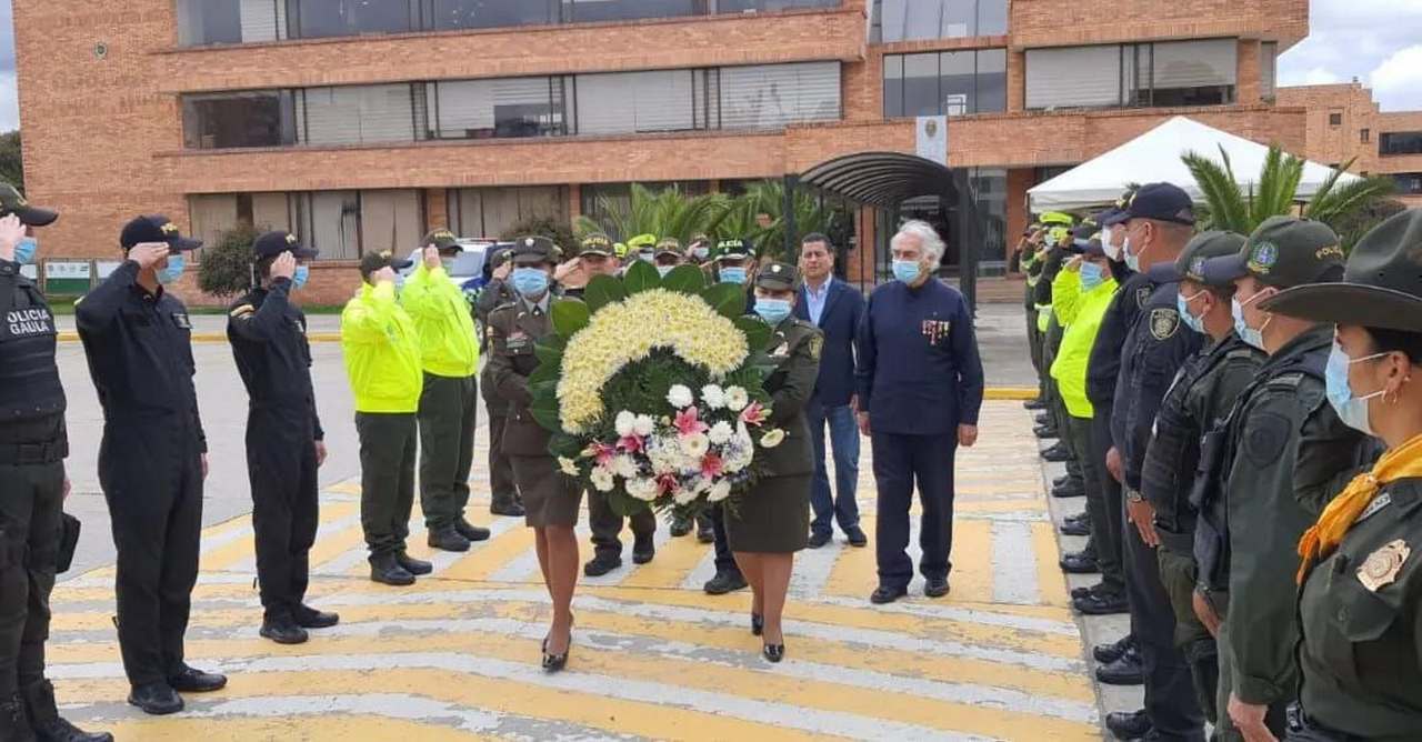 Homenaje al General Francisco de Paula Santander #Breves7días 1