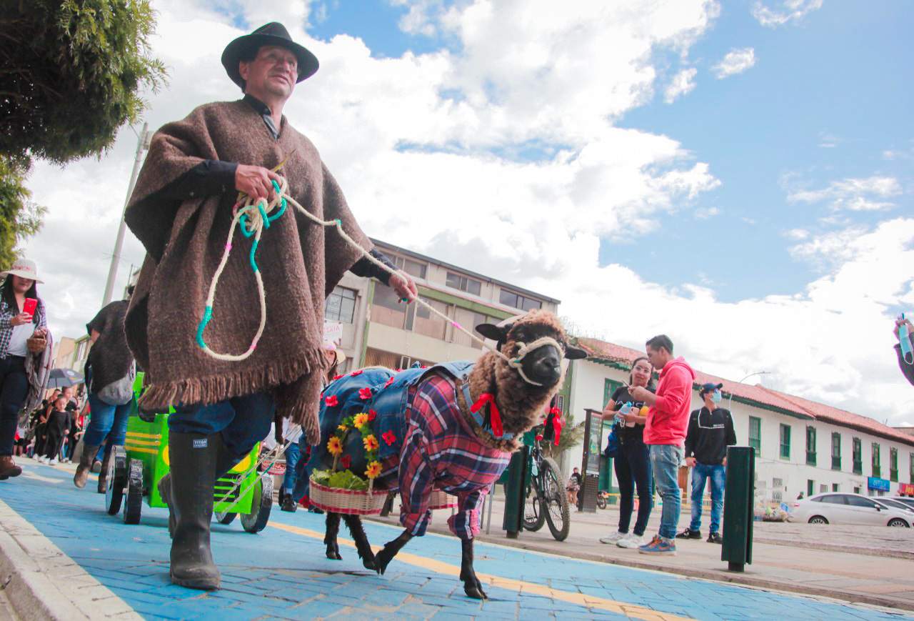 La Administración municipal, en cabeza del alcalde Fabio Medrano, en este vigésimo quinto festival traerá como invitado especial a el departamento de Casanare. Foto: Ofiprensa/Alcaldía de Paipa.
