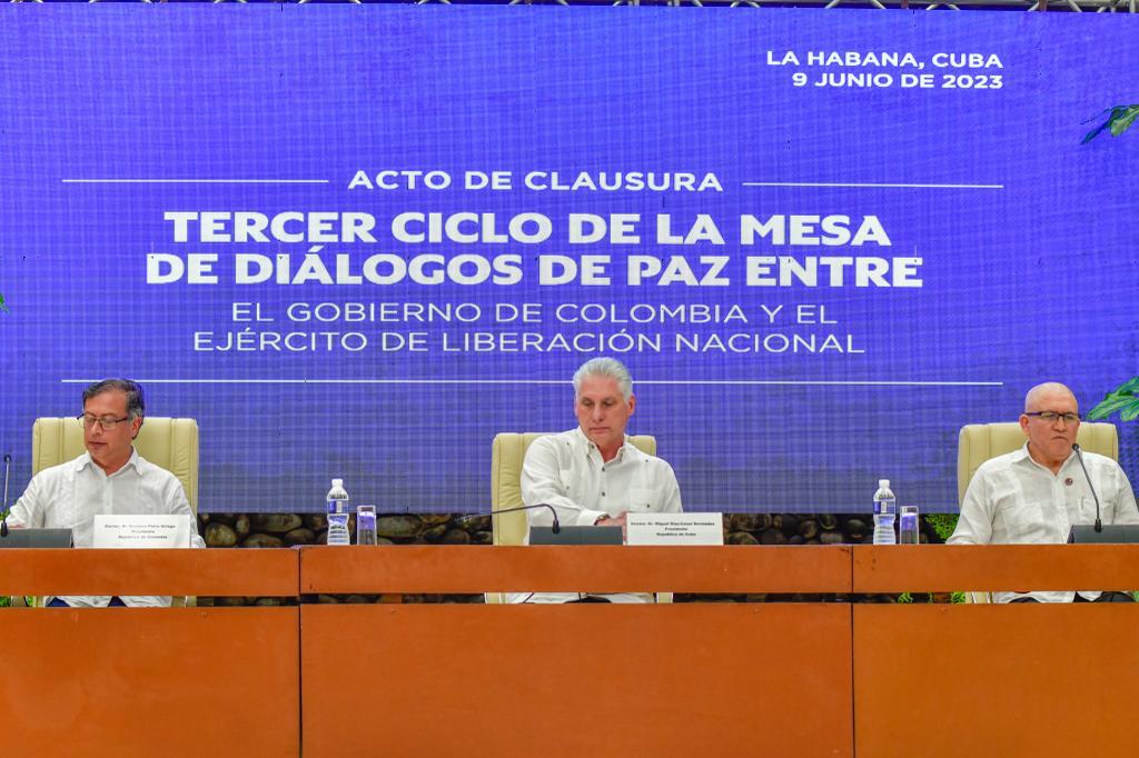 ceremonia de clausura del tercer ciclo de diálogos con el ELN en la Habana, Cuba