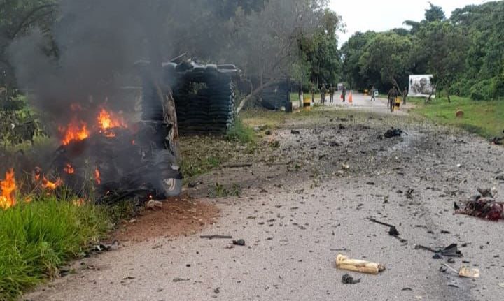 Según el Ejército, el atentado habría dejado dos muertos que viajaban en el vehículo y a seis militares gravemente heridos. Foto: Archivo particular.