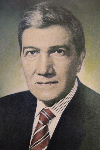 Dr. Armando Suescún Monroy (1970-1974)