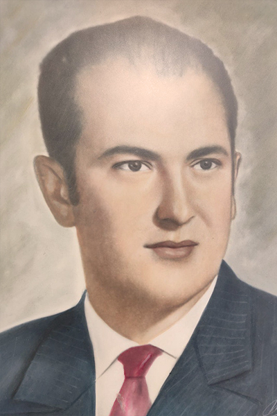 Dr. Eustacio Martínez Páez (1981-1984)