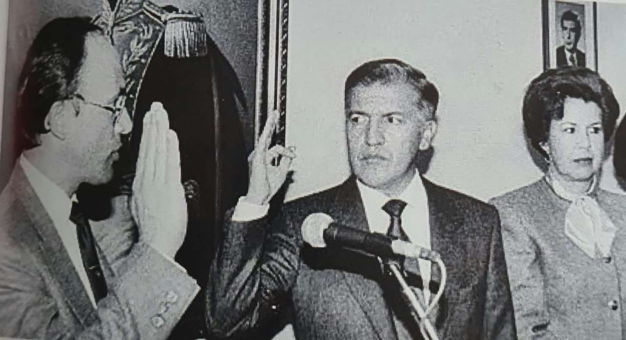Osmar Correal posesionándose como gobernador de Boyacá el 31 de agosto de 1990. Foto: Archivo particular.