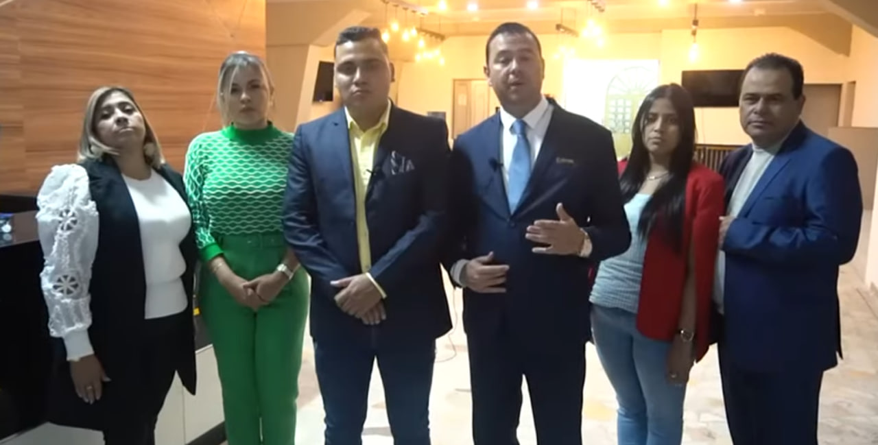 En un video en su momento, estas personas que hacían parte de Ávitar, incluido su presidente Jersson Velandia y su gerente desmentían que fueran una pirámide e invitaban a invertir. Foto: Captura video Ávitar.