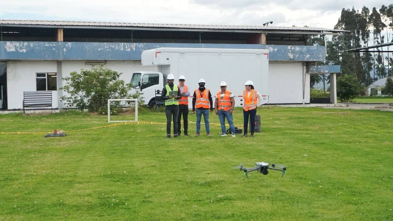 Jóvenes boyacenses conquistan el cielo: drones se convierten en aliados para el campo y la ciencia 2 Drones Sogamoso 2