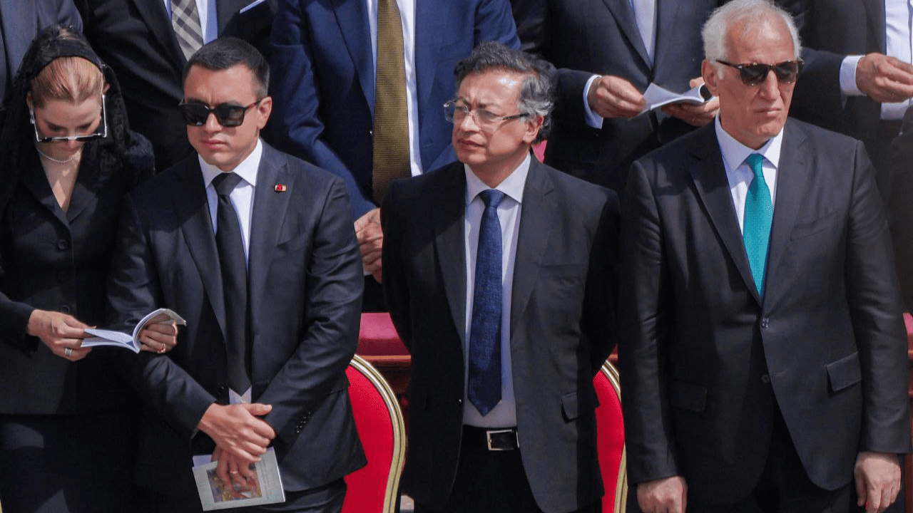 León XIV recibe este lunes en audiencia al presidente de Colombia, Gustavo Petro 2 Petro Vaticano