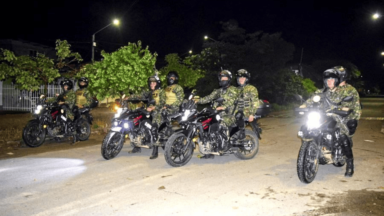 Refuerzan planes de seguridad ciudadana en Yopal 2 Soldados motorizados