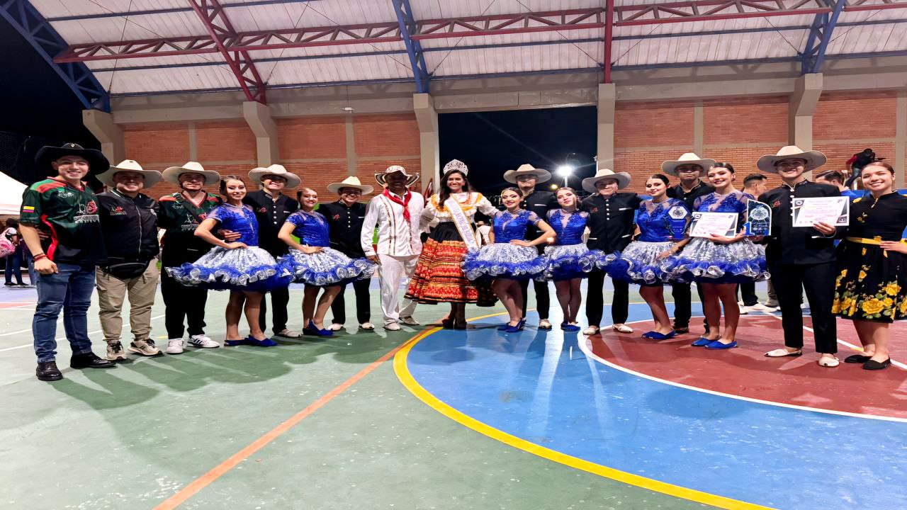 Sogamoso brilló al son del joropo: Corporación Viejo Soguero se coronó campeona del 27° Festival Folclórico Nacional María Mantilla Prada 2 corporacion viejo Soguero