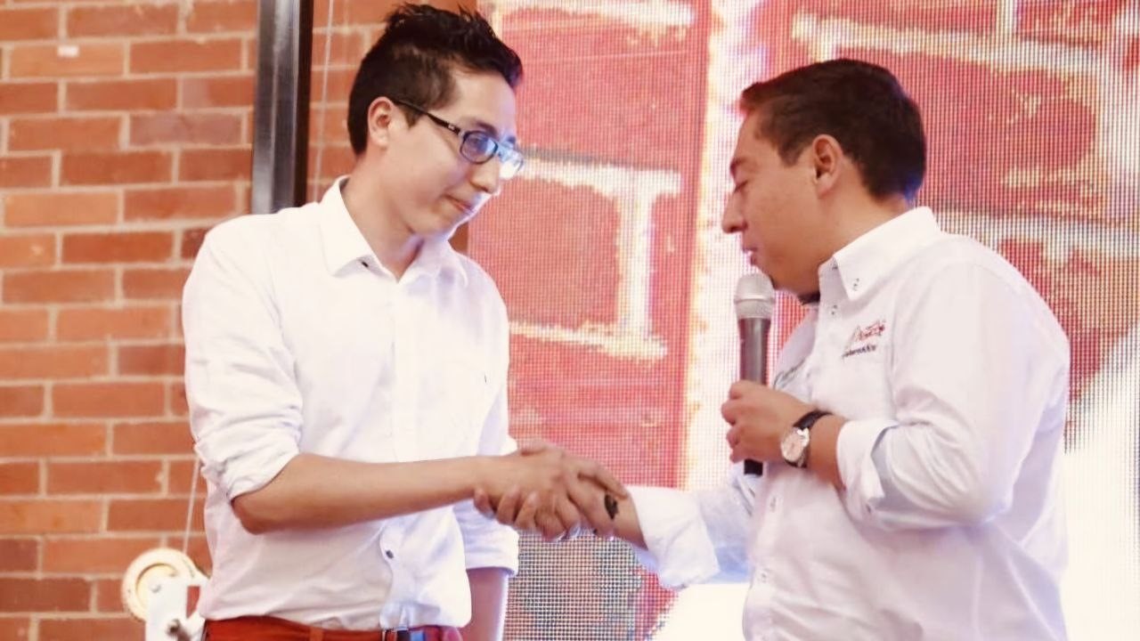 La casa Amaya enfilaría su ‘artillería pesada’ al senado del hermano del Gobernador de Boyacá #Tolditos7días 1 John y Carlos Amaya Rodriguez. Foto archivo particular