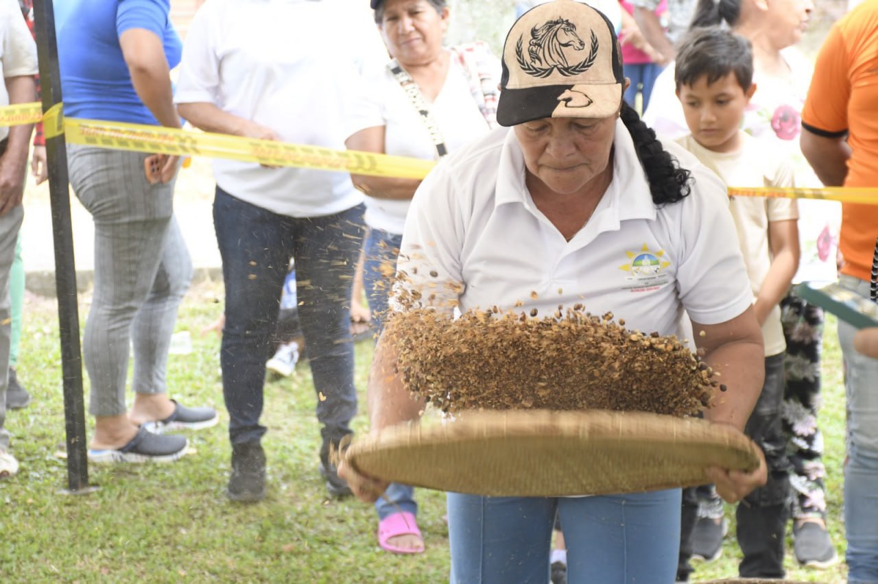 La capital de la provincia de La Libertad vivió un fin de semana de integración, tradición y reconocimiento del campo, con una masiva participación de las comunidades rurales en estas justas deportivas. Foto: Archivo particular