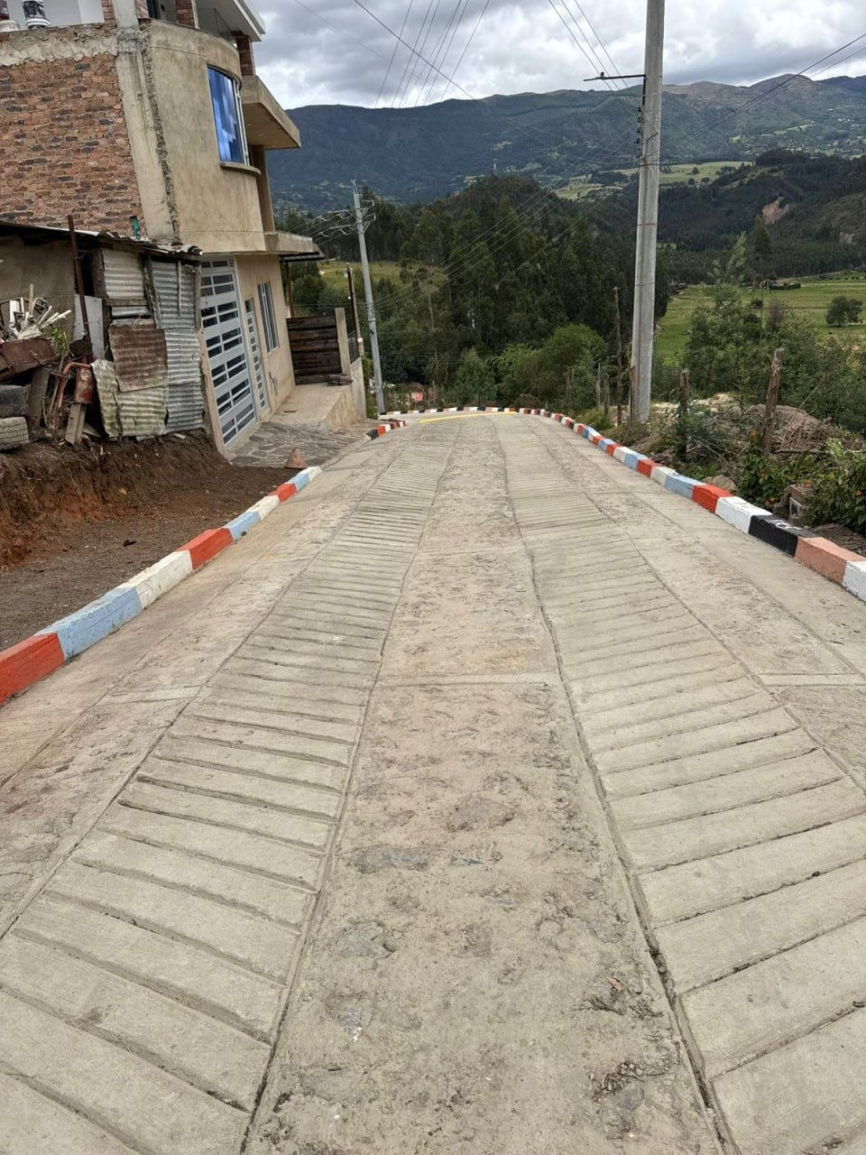 Los habitantes de las veredas La Laguna, Quebrada Grande, Villa Nueva y El Olivo se beneficiaron con esta transformación del territorio. Foto: Cementos Argos